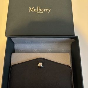 Authentic Mulberry Dome Rivet French Wallet
